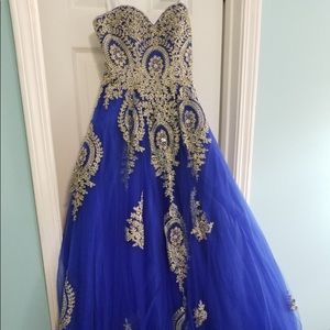 Perfect Prom Season Dress